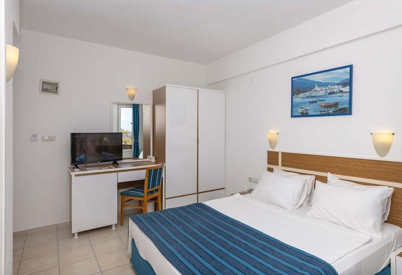 חדר סטנדרט לשלושה, Armas Green Fugla Beach