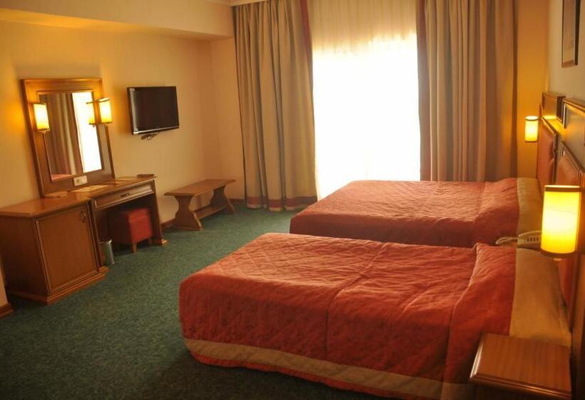 スタンダードトリプルルーム, Club Boran Mare Beach   All Inclusive