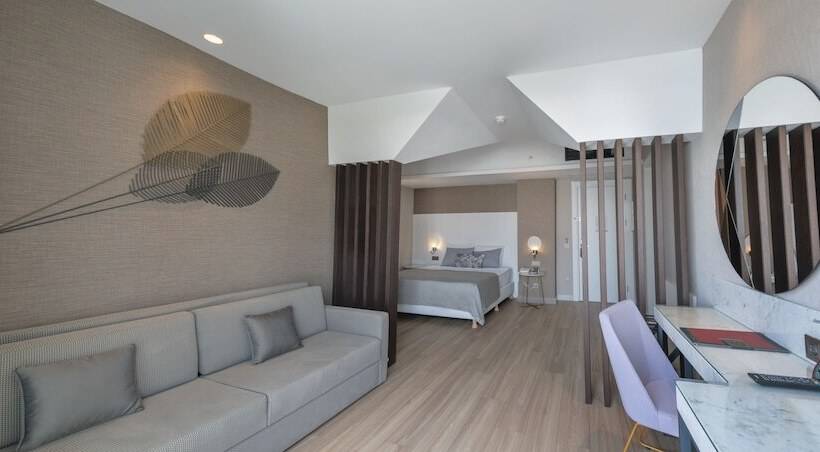 패밀리 룸, Fame Residence Goynuk