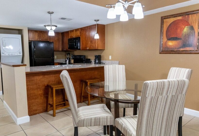 Люкс 2 Спальни, Legacy Vacation Resorts Kissimmee & Orlando   Near Disney