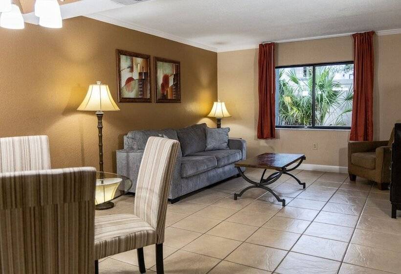 Люкс 2 Спальни, Legacy Vacation Resorts Kissimmee & Orlando   Near Disney