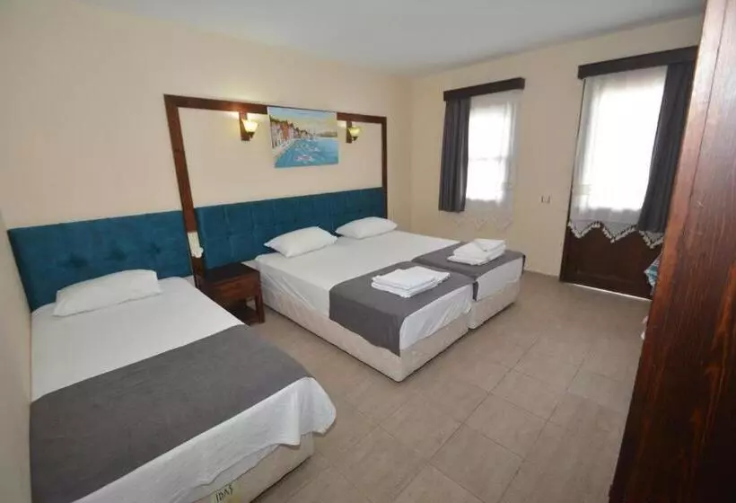 スタンダードトリプルルーム, Salinas Beach Hotel Bodrum Boutique Concept