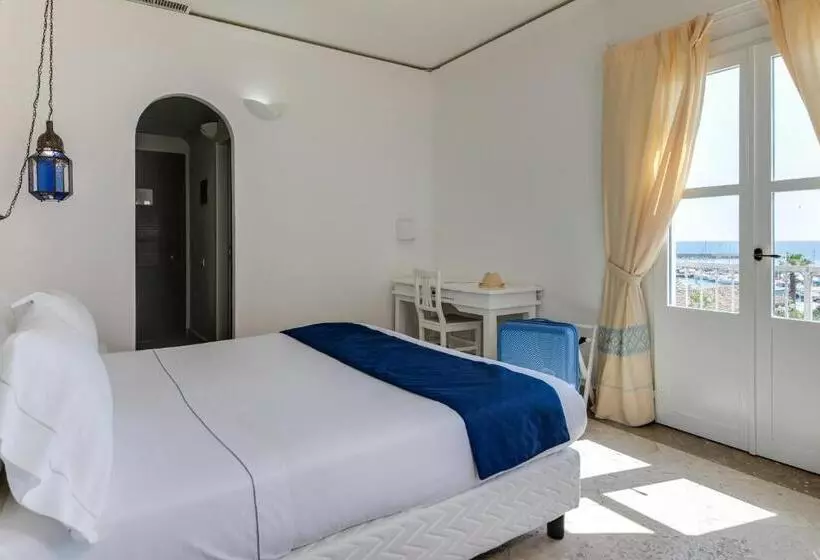 オーシャンビュースタンダードルーム, Sighientu Resort