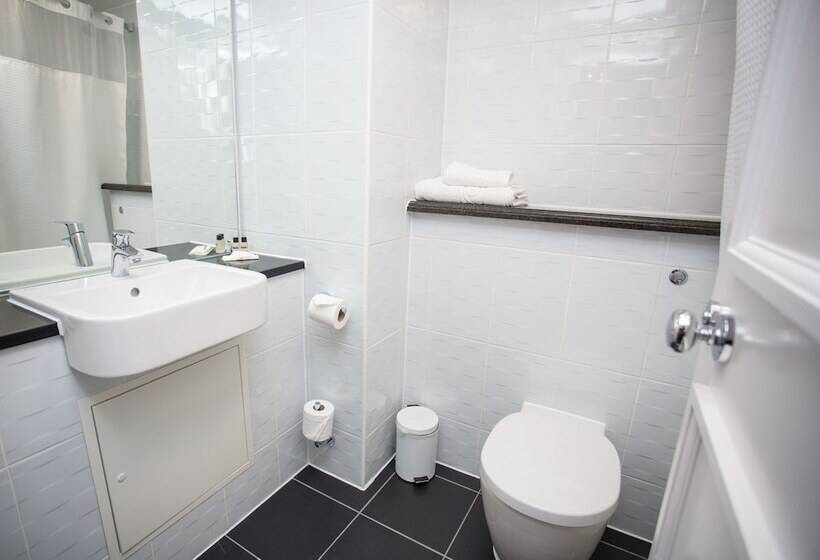 スタンダードルーム, The Aberdeen Altens