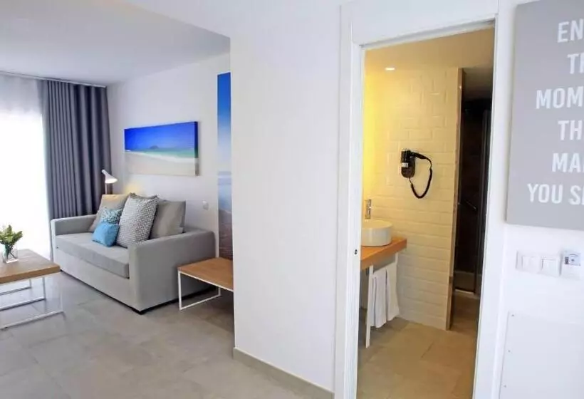 اتاق لوکس, Bluesea Corralejo Village