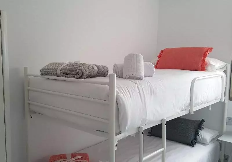 اتاق استاندارد با چشم‌انداز استخر, Bluesea Corralejo Village