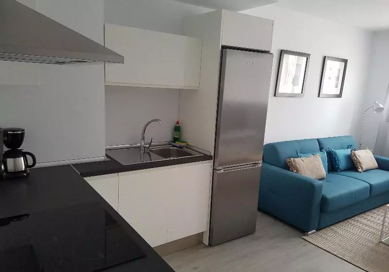 اتاق استاندارد با چشم‌انداز استخر, Bluesea Corralejo Village