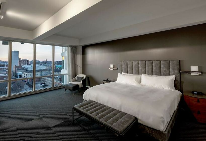 Номер Стандарт Двуспальная Кровать, Chauncey Iowa City, Tapestry Collection By Hilton