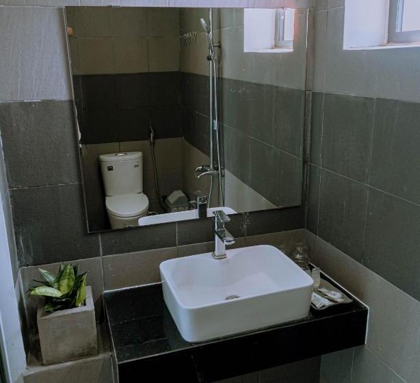 اتاق خانوادگی با چشمانداز دریا, Vivian Hotel Mui Ne
