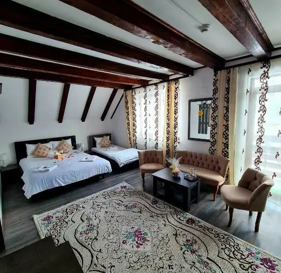 اتاق استاندارد با چشمانداز کوهستان, Casa Daniel