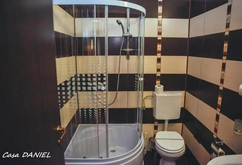اتاق استاندارد سه نفره, Casa Daniel