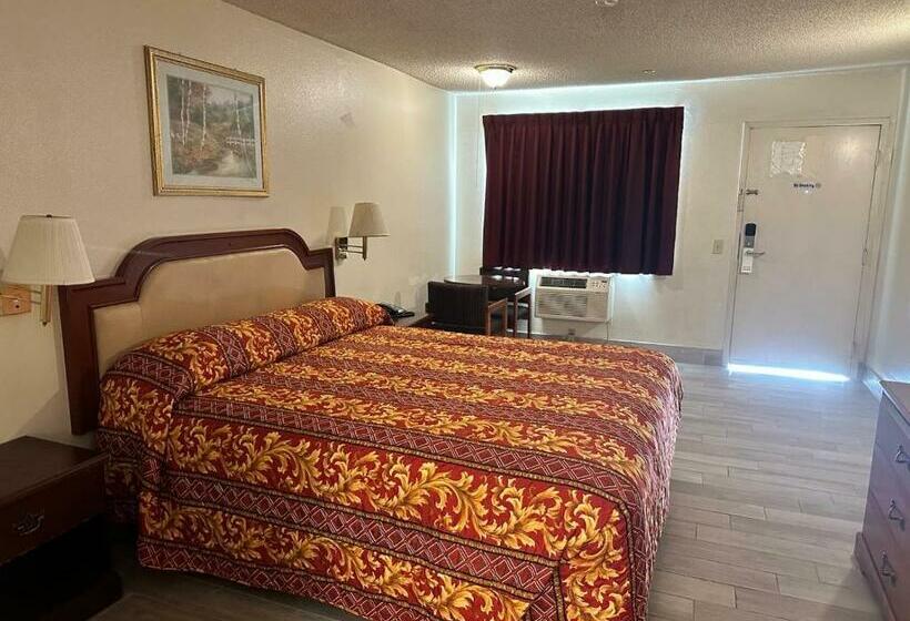 חדר סטנדרט יחיד, Highland Inn