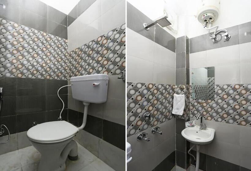 Üç Kişilik Klasik oda, Oyo 24763  Blue Moon