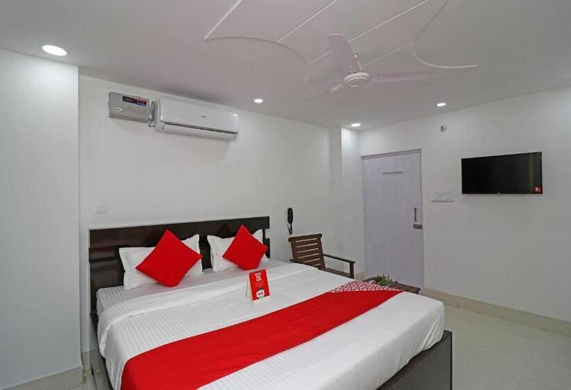 חדר קלאסי לשלושה, Oyo 37018 Kutumbakam Guest House