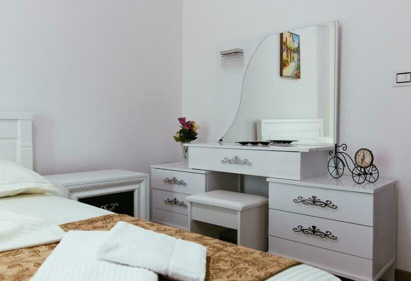 اتاق لوکس, Sole Mio