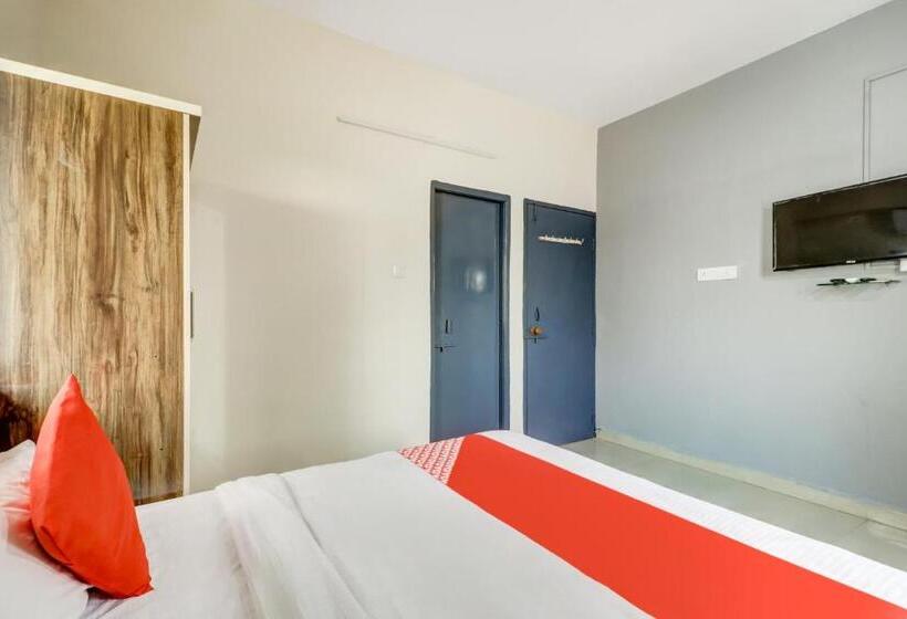 Standardrum, O The Crown Inn