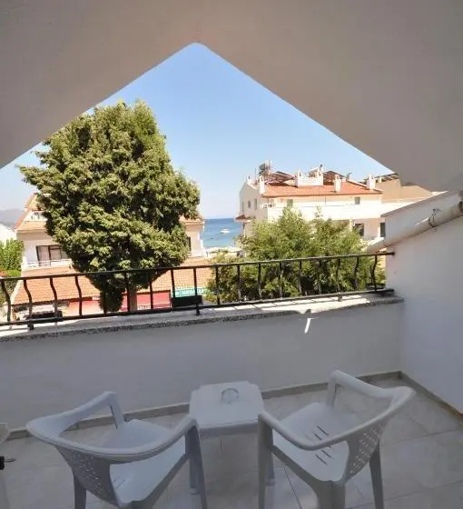 اتاق استاندارد با بالکن, Lale Otel