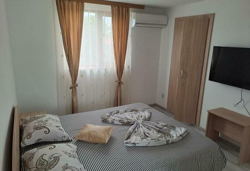 اتاق لوکس, Casa Elena