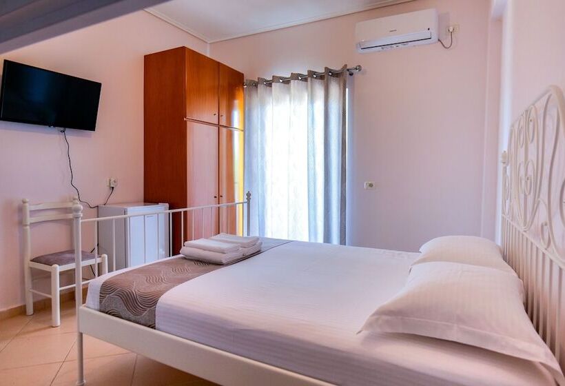 Pokój Rodzinny, Vila Lejla