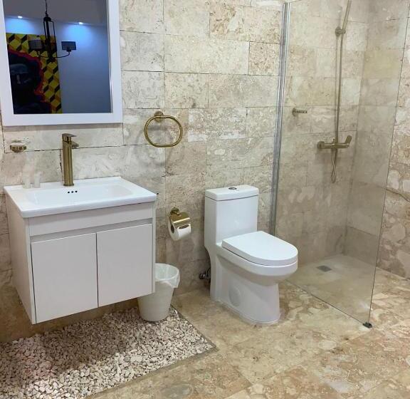 テラス付き1ベッドルームアパートメント, Tanama