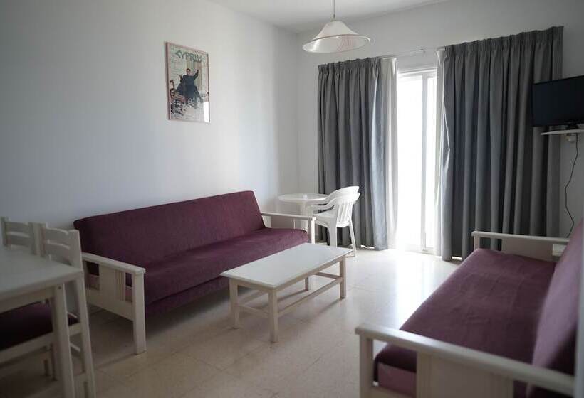 침실 1개 아파트 측면 바다 전망, Astreas Beach