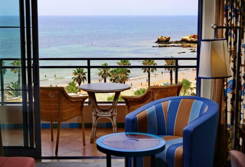 غرفة قياسية مطلّة علي البحر, Grande Real Santa Eulalia Resort & Hotel Spa