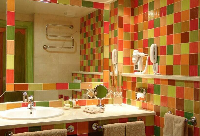 إستوديو قياسى, Grande Real Santa Eulalia Resort & Hotel Spa