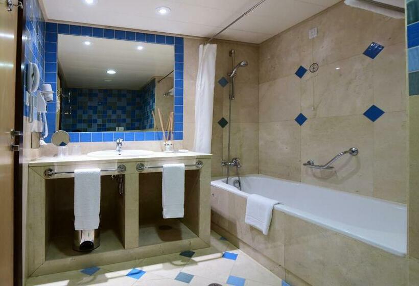 جناح, Grande Real Santa Eulalia Resort & Hotel Spa