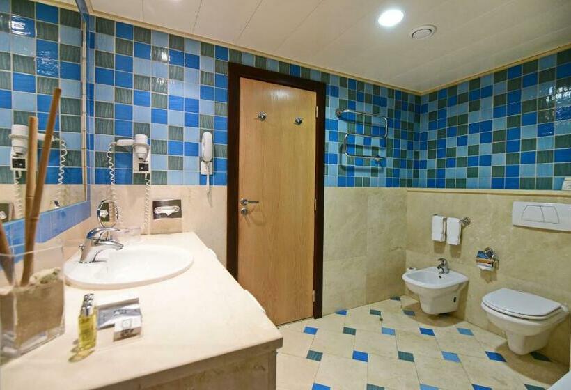 جناح, Grande Real Santa Eulalia Resort & Hotel Spa