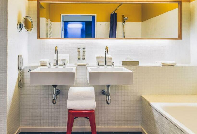 اتاق استاندارد سه نفره, Nômade Madrid