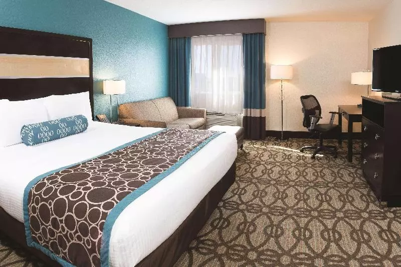 キングサイズベッドのデラックスルーム, La Quinta By Wyndham San Diego Mission Bay