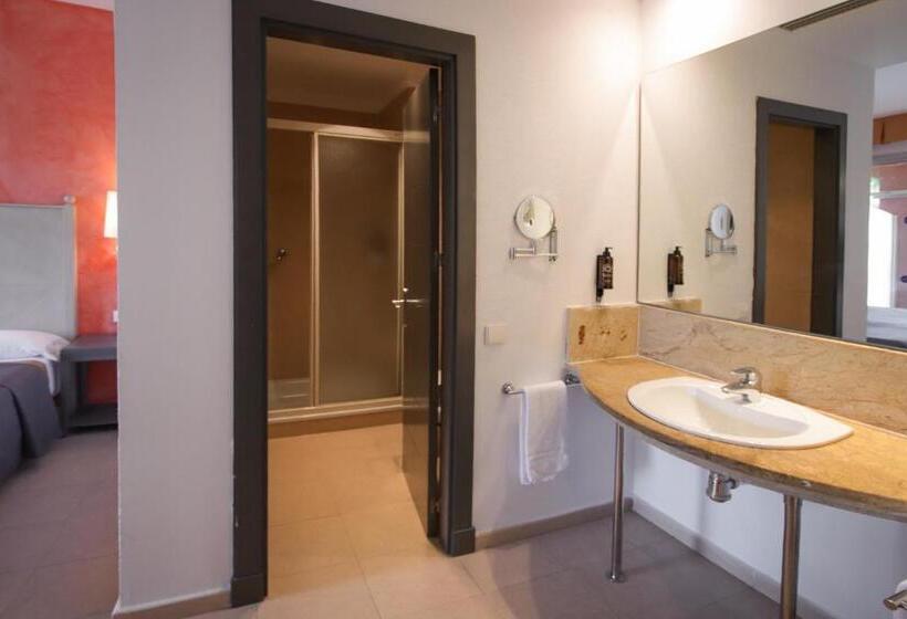 Quarto Estandar, Ohtels Islantilla