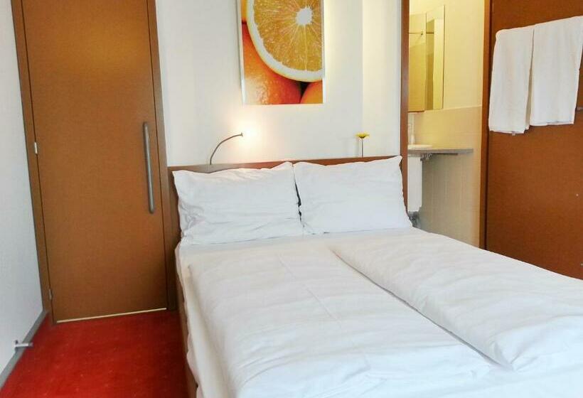 غرفة قياسية, Orange Wings Krems