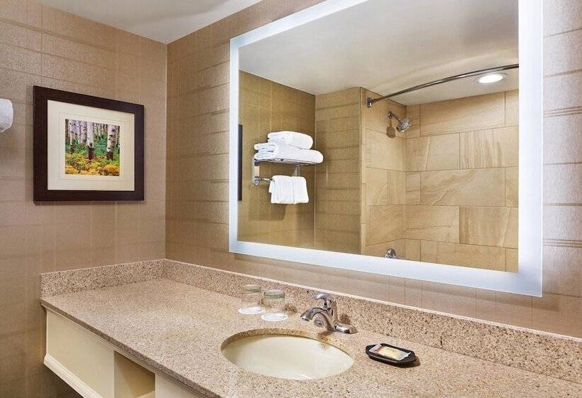 Номер Клуб, Sheraton Denver West