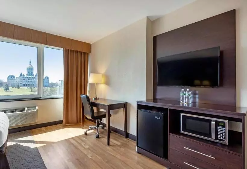 キングサイズベッドのスタンダードルーム, The Capitol Hotel, Ascend Hotel Collection