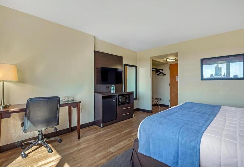 Номер Премиум, The Capitol Hotel, Ascend Hotel Collection