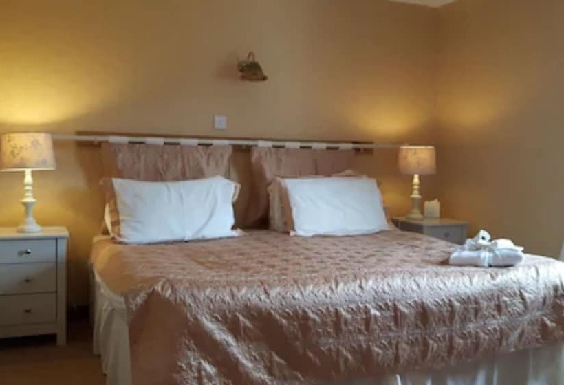 Номер Стандарт, The Old Inn