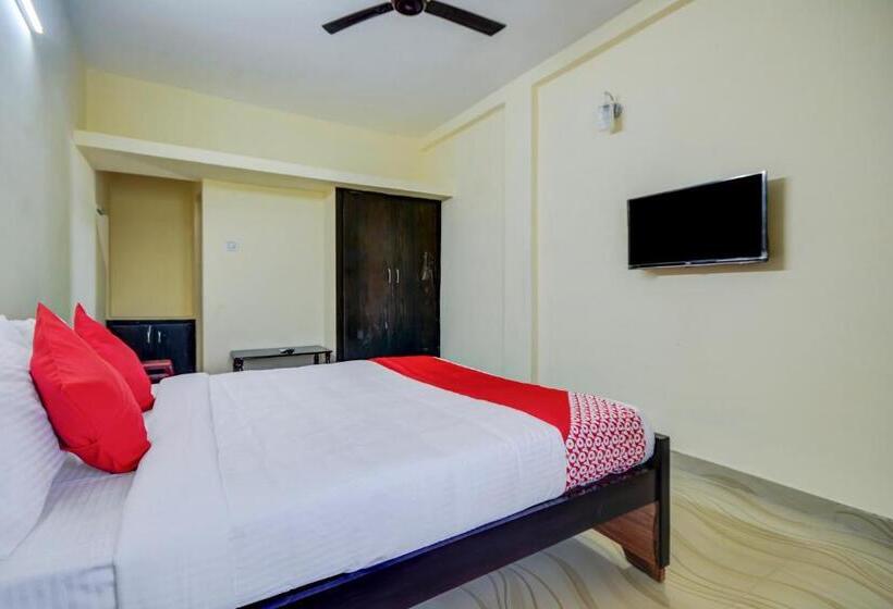 Трехместный Номер Deluxe, O Aruthraa Residency