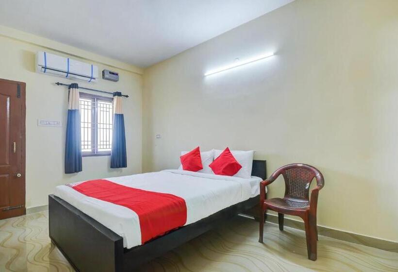 Трехместный Номер Deluxe, O Aruthraa Residency