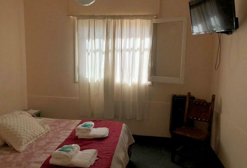 اتاق لوکس, Terrazas Del Sol