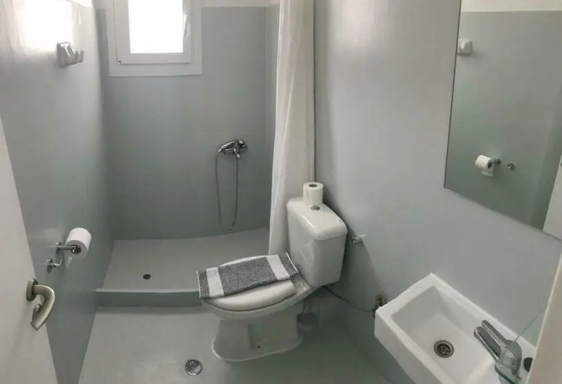 バルコニー付きスタンダードルーム, Grozos Rooms