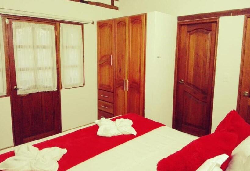 اتاق لوکس با بالکن, Hospederia Sandaned