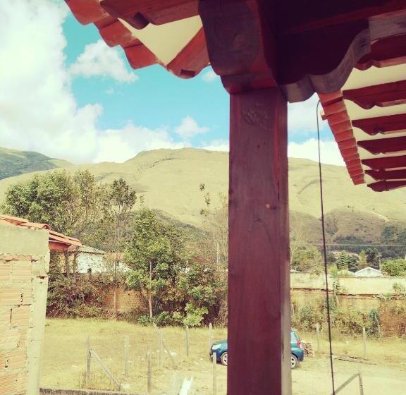 اتاق لوکس با بالکن, Hospederia Sandaned