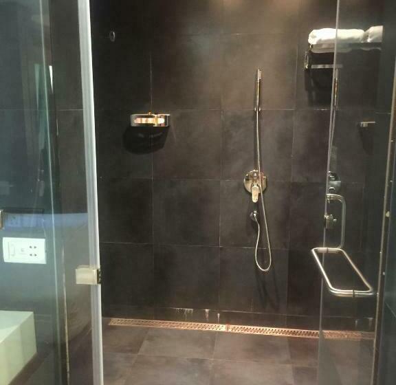 家庭间, Fahrenheit Hotels & Resorts