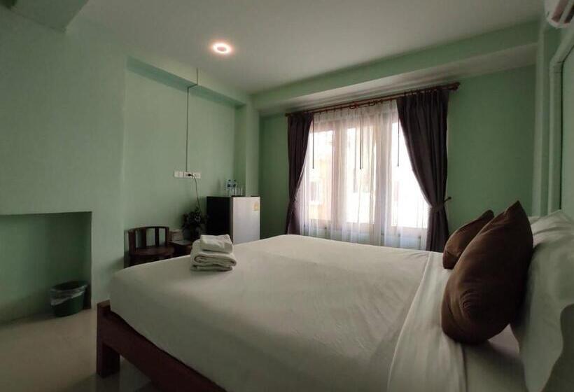 스탠다드 룸 킹사이즈 침대, Ban Mae Boonthong