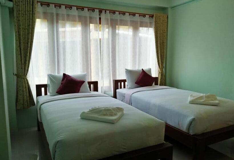 디럭스 룸, Ban Mae Boonthong