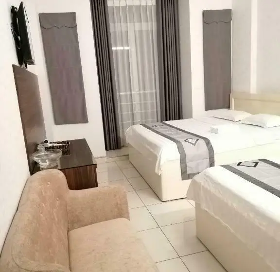 اتاق خانوادگی, Roma Hotel Noi Bai Airport