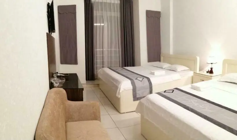 اتاق خانوادگی, Roma Hotel Noi Bai Airport