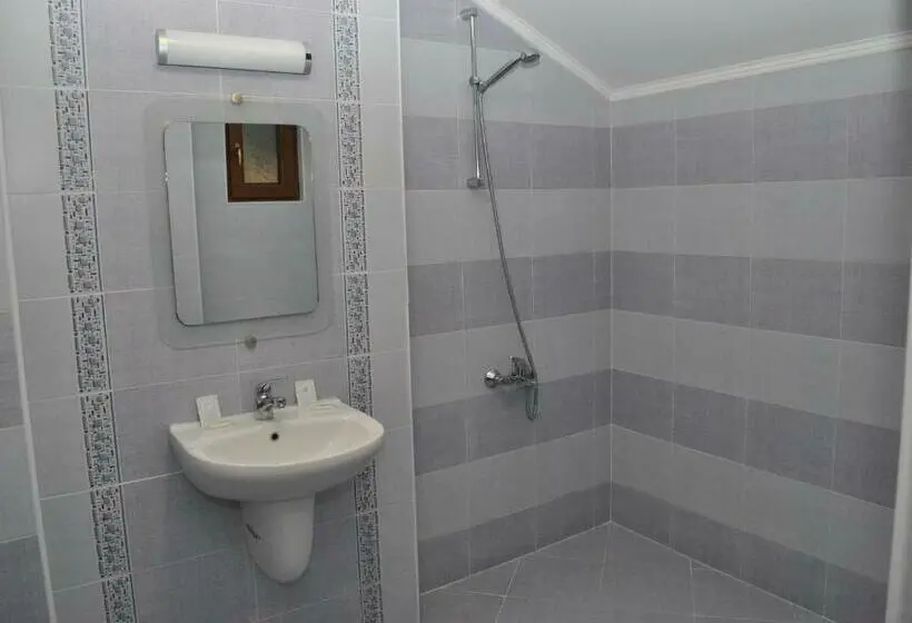 テラス付きスタンダードルーム, Family Hotel Gradina