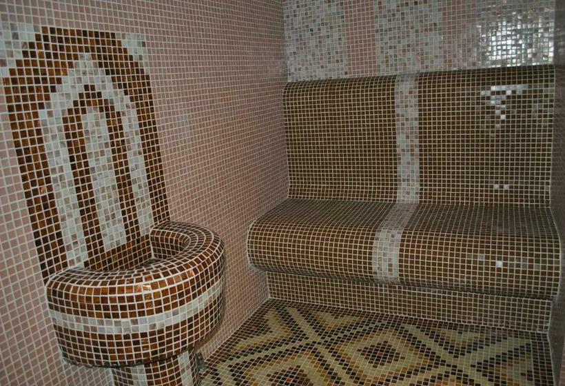 스탠다드 테라스 룸, Family Hotel Gradina